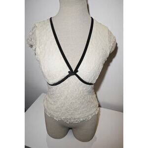 Vintage-Inspired Cream Lace Cap Sleeve Top – Velvet Bow Detail – Romantic Y2K XS